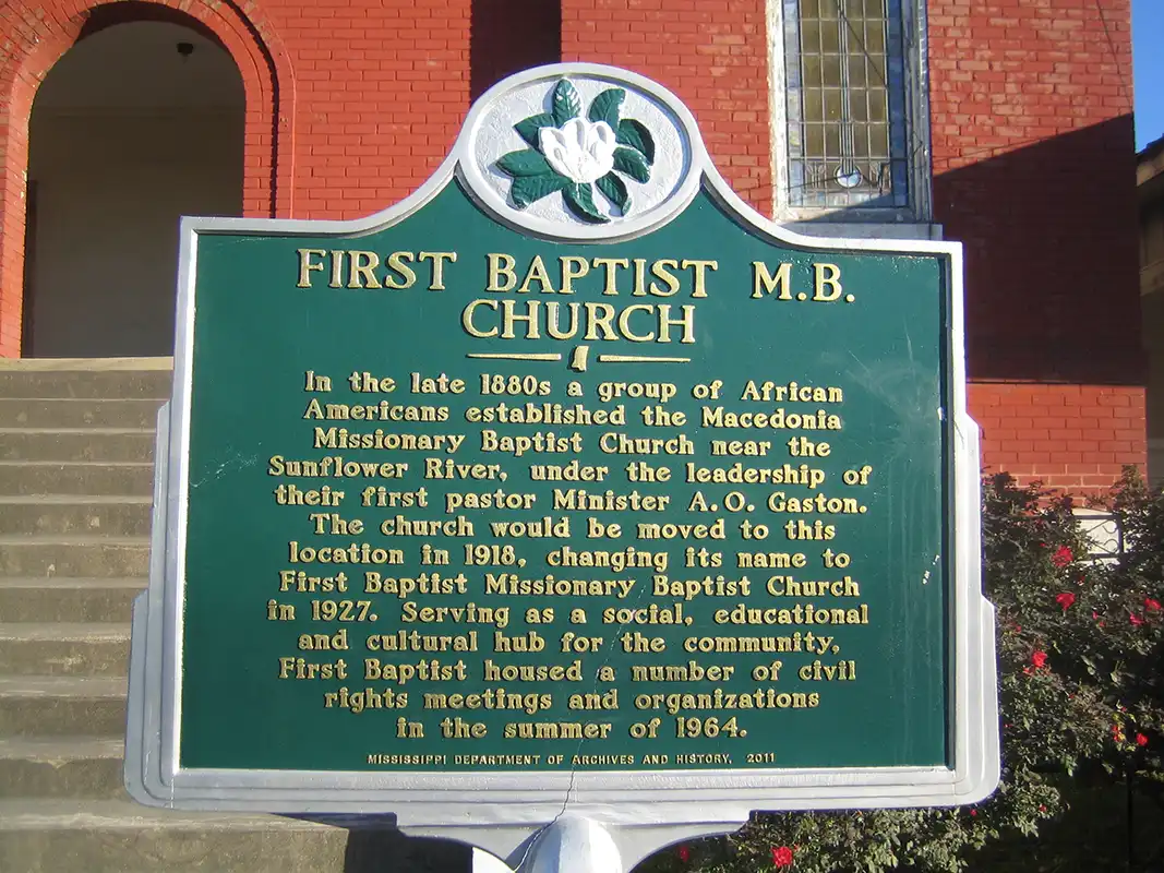 The First Baptist M.B. Church marker is located at 115 MLK Avenue in Clarksdale.