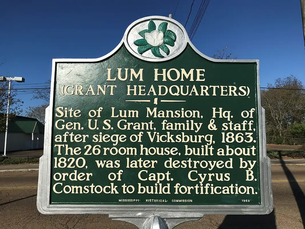 This marker for Lum Home (Grant Headquarters) is at 2125 Washington in Vicksburg.