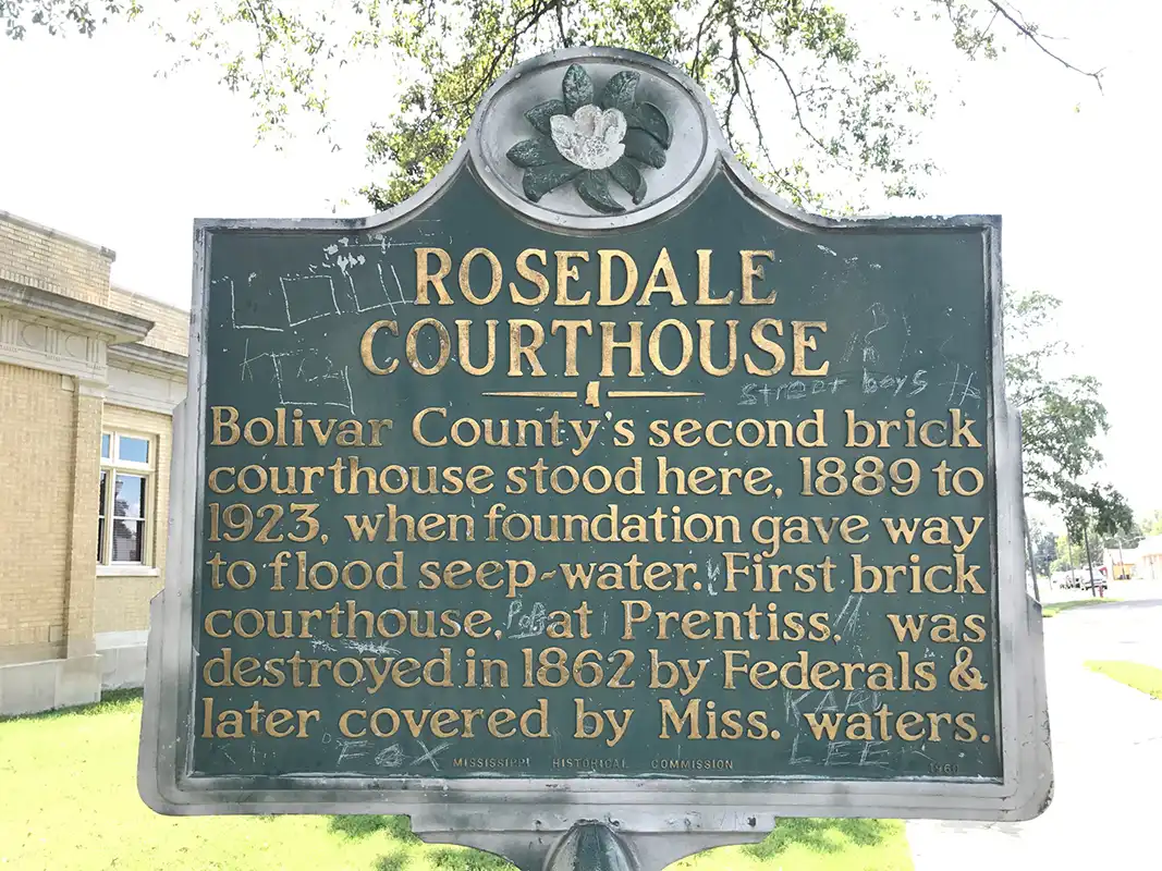 The Rosedale Courthouse